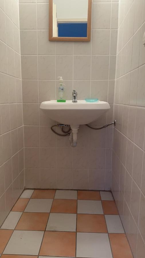 布达佩斯苹果酒店 Budapest Bagian luar foto