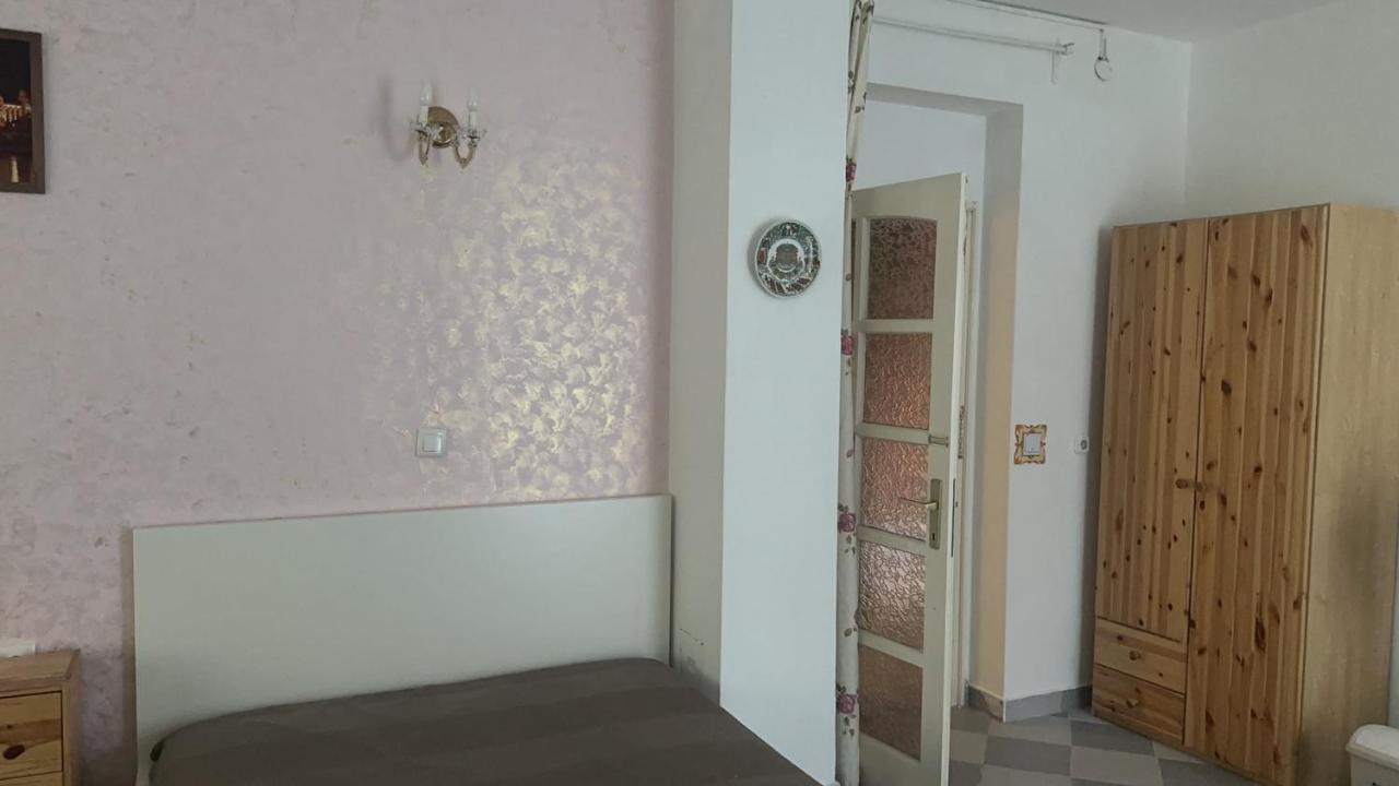 布达佩斯苹果酒店 Budapest Bagian luar foto